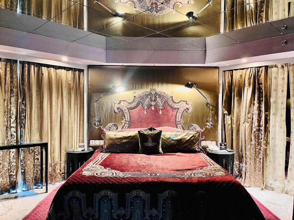 The Park Hyderabad, Banjara Hills Near Hussain Sagar Lake Exterior foto The bedroom of the suite